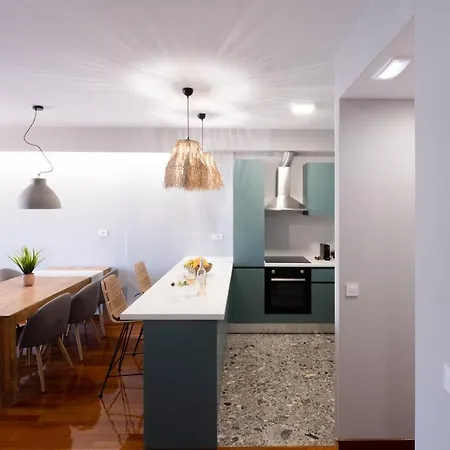 Apartament Chania *
